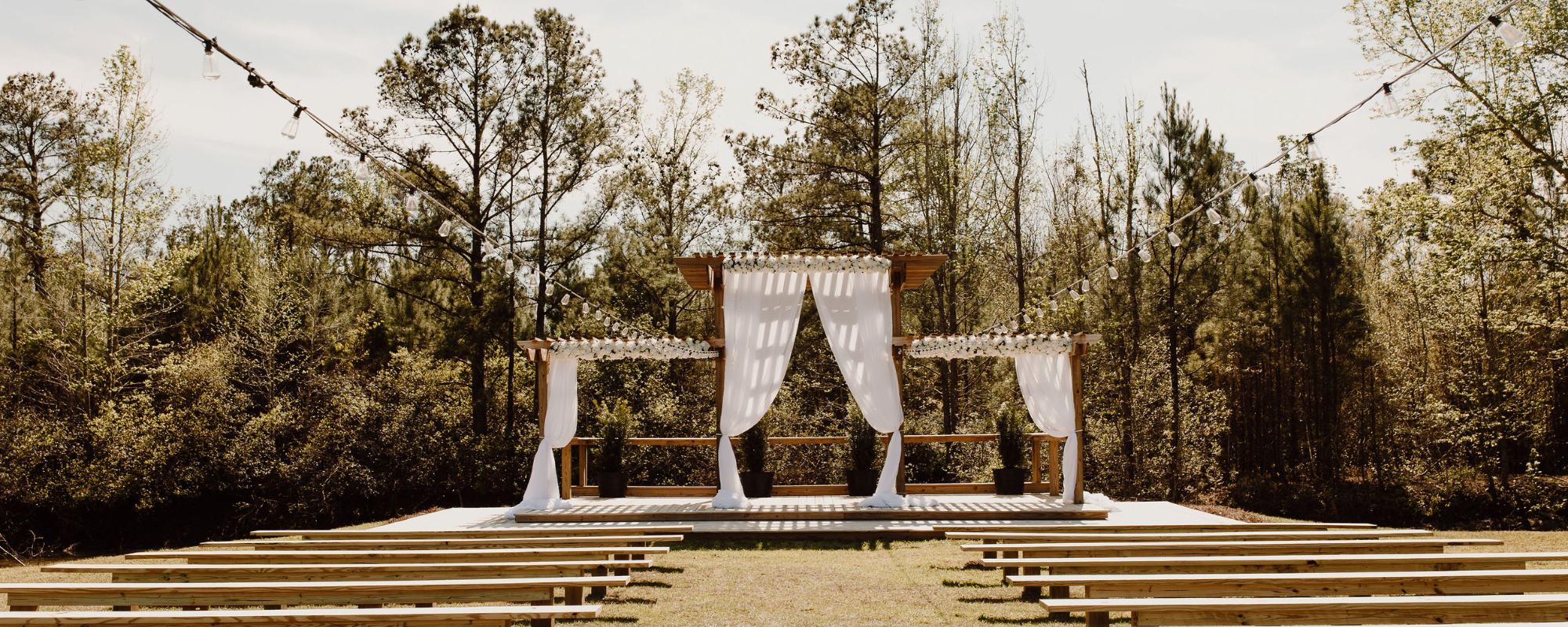 outdoor wedding venue 